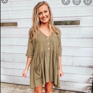 Vestique Take A Bow dress